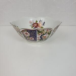 Imari Ware Ceramic Asian Japanese Chinese Scalloped Oriental Bowl Gold Trim